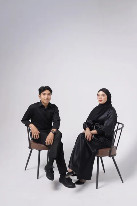 Foto sampul undangan Adnan & Dewi
