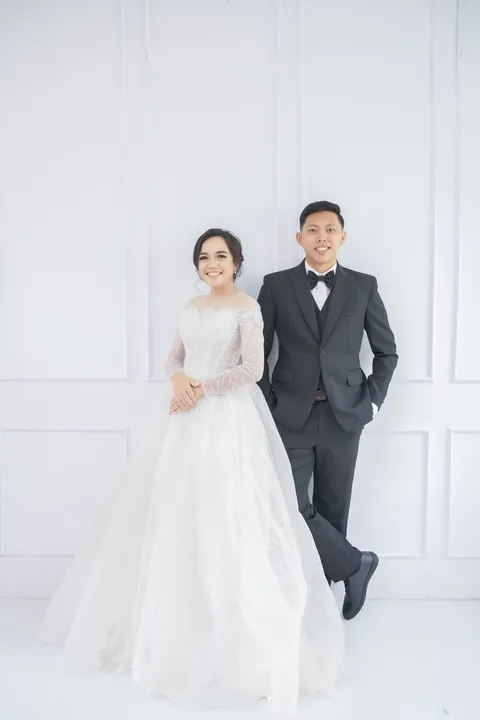 Foto sampul undangan Engel & Andre