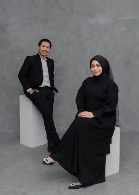 Foto sampul undangan Rafi & Nesa