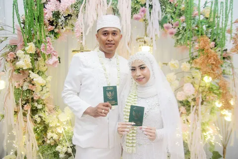 Foto sampul undangan Baihaqi & Hulwana