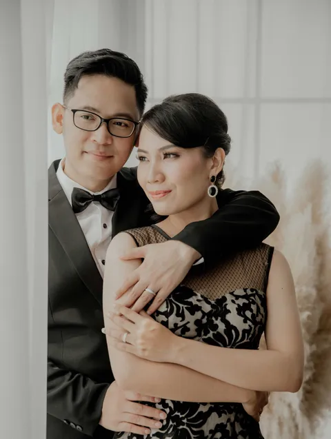 Foto sampul undangan Metta & Silvia
