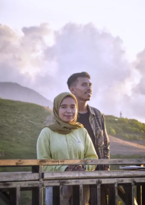 Foto sampul undangan Supriyadi & Sri