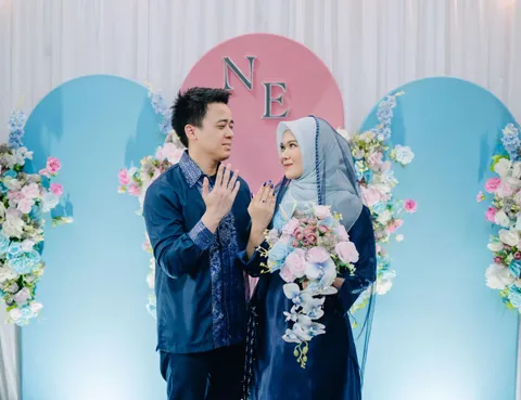 Foto sampul undangan Erwin & Nabila