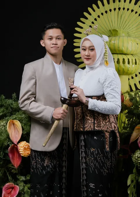 Foto sampul undangan Fatkul & Eka