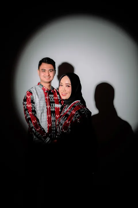 Foto sampul undangan Andi Bau Aleng & Anisya