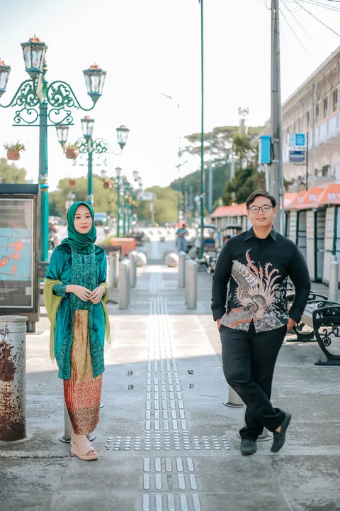 Foto sampul undangan Alivia & Danan