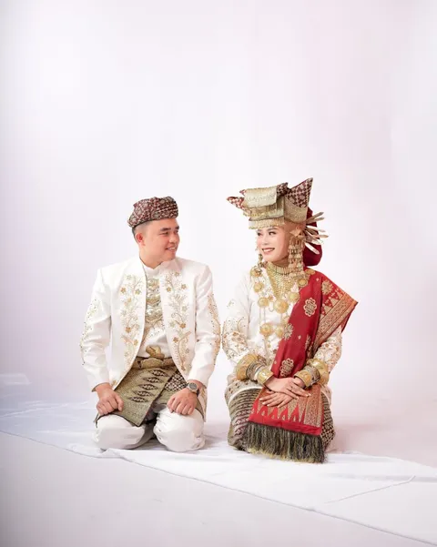 Foto sampul undangan Dahlia & Egi