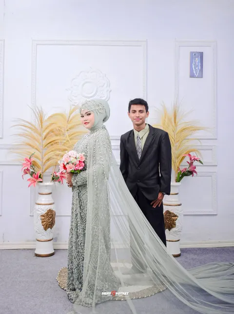 Foto sampul undangan Yamah & Dayat