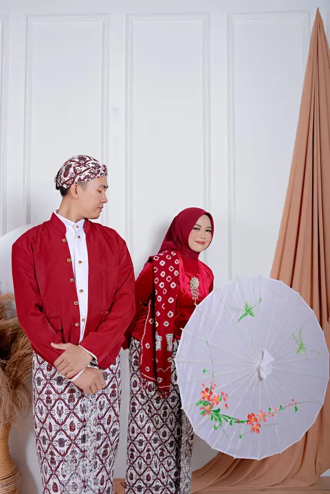 Foto sampul undangan Lia & Riyan
