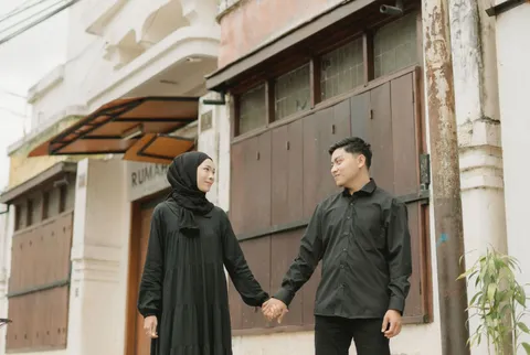 Foto sampul undangan Deby & Rina
