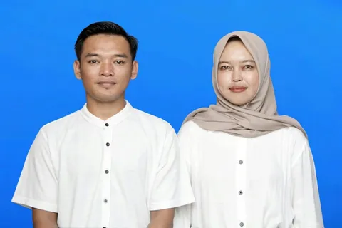Foto sampul undangan Tatik & Sendi