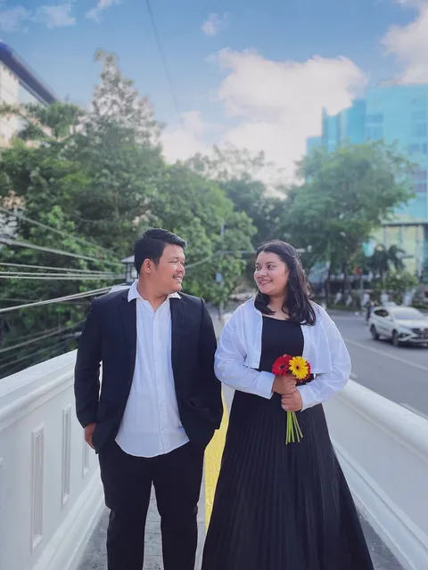 Foto sampul undangan Rianti & Maniur