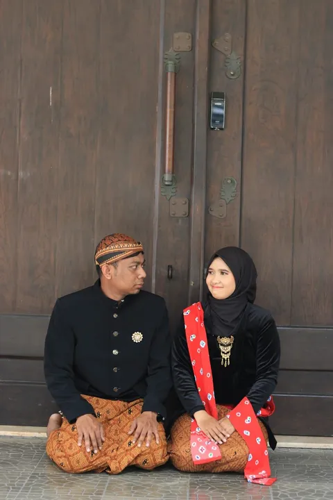 Foto sampul undangan Muklis & Fitrinurul