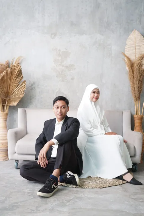 Foto sampul undangan Aziz & Intan
