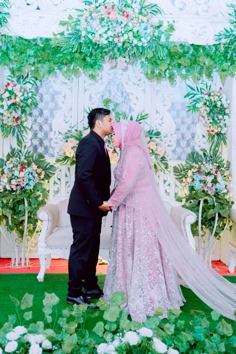 Foto sampul undangan Anita & Fadli
