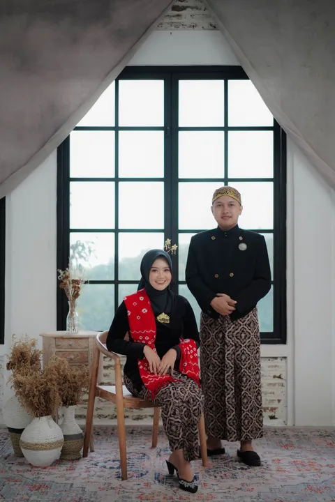 Foto sampul undangan Khrisna & Cheza