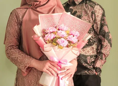 Foto sampul undangan Lela & Zihan