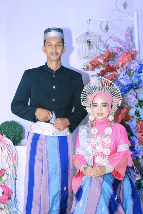 Foto sampul undangan Jumaidi & Harnisa