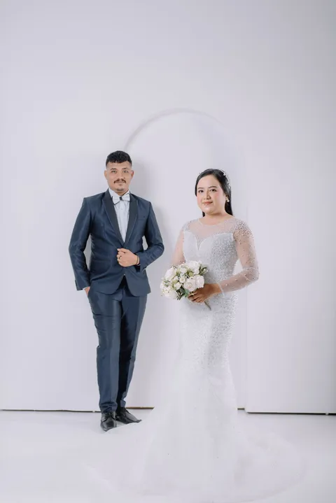 Foto sampul undangan Mey & Agung