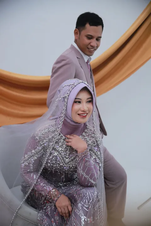 Foto sampul undangan Ira & Ris