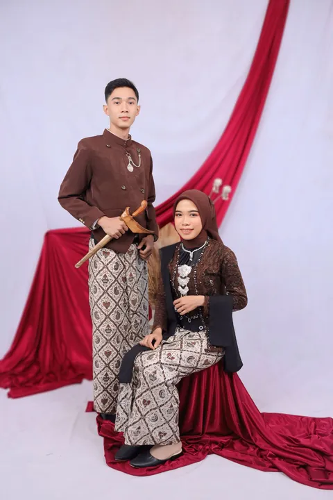 Foto sampul undangan Fira & Ferri