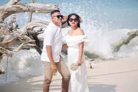 Foto sampul undangan Lani & Edy