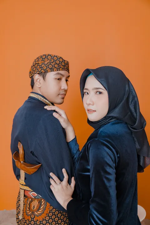 Foto sampul undangan Adam & Ajeng