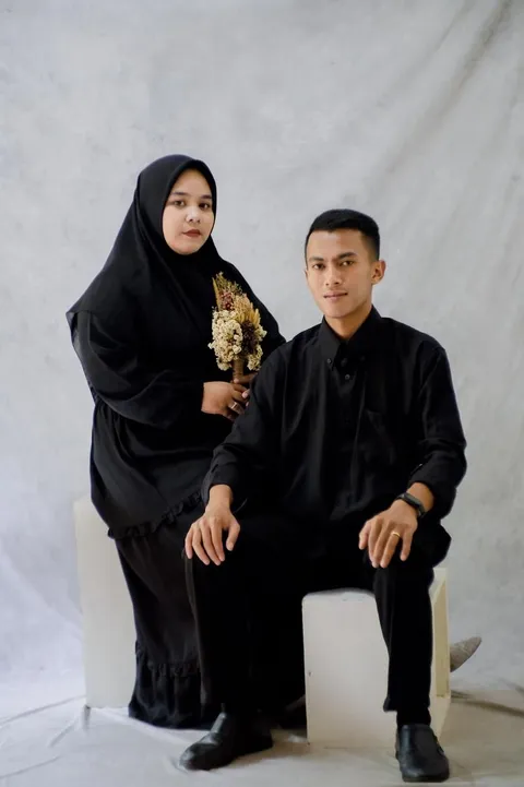 Foto sampul undangan Enden & Wiwi