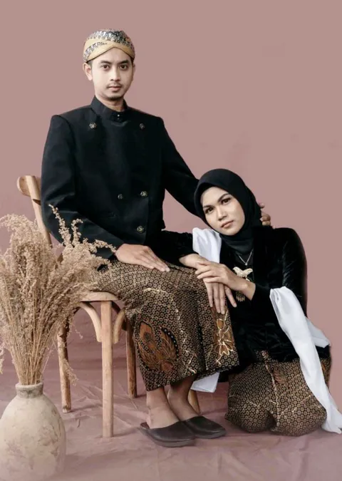 Foto sampul undangan Ajeng & Fauzan