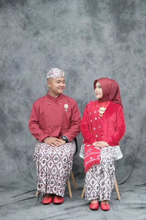 Foto sampul undangan Etin Nurlela Harningsih & Figi Ma'ruf