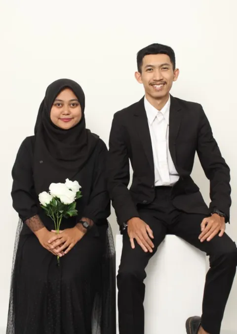 Foto sampul undangan Isma & Iky