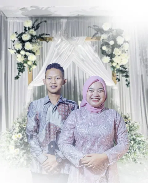Foto sampul undangan Nurohim & Isti'anah