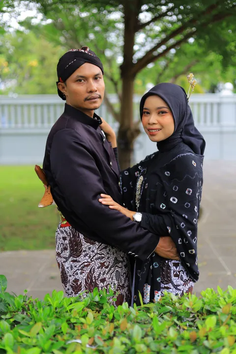 Foto sampul undangan Diana & Irawan
