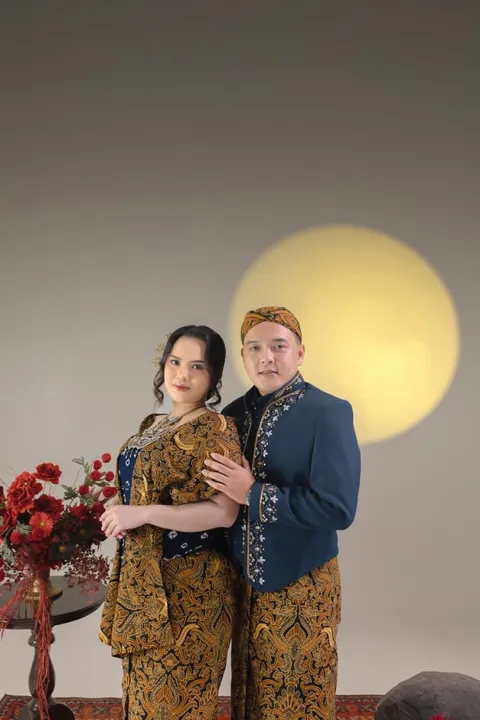 Foto sampul undangan Khafid & Laras
