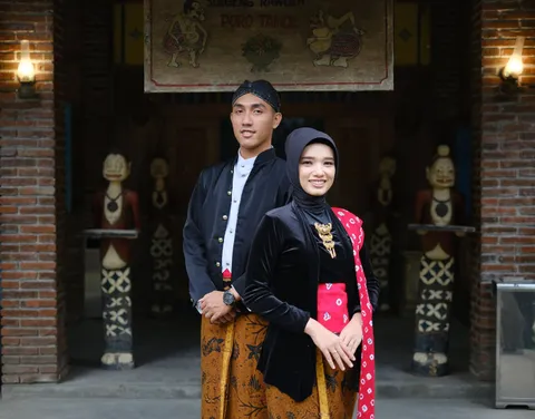 Foto sampul undangan Ardi & Intan