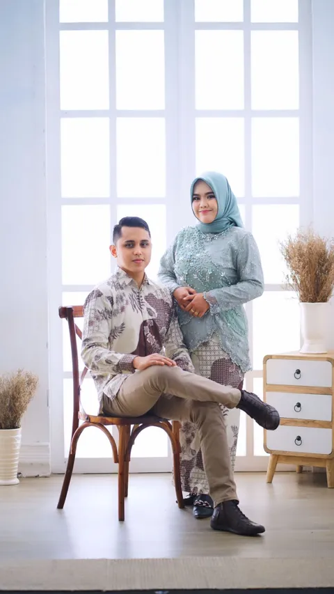 Foto sampul undangan Rizky & Adelia