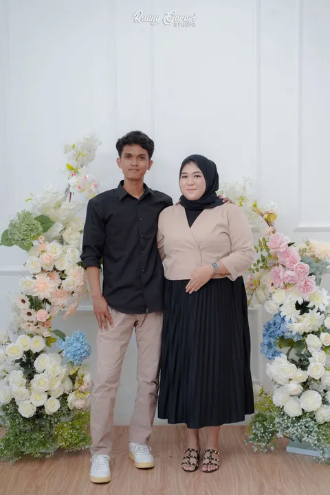 Foto sampul undangan Abeth & Fira