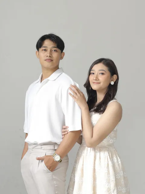 Foto sampul undangan Elsa & Akbar