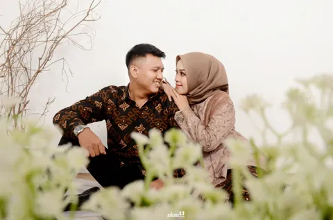 Foto sampul undangan Dery & Adit