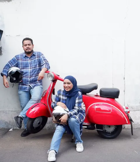 Foto sampul undangan Rosyad & Thia