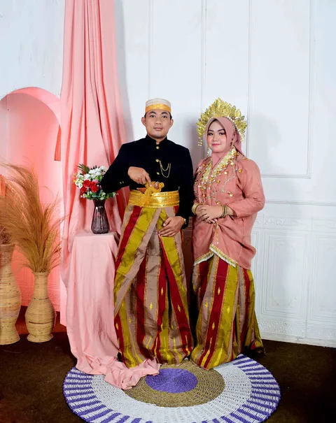 Foto sampul undangan Syukur & Atirah