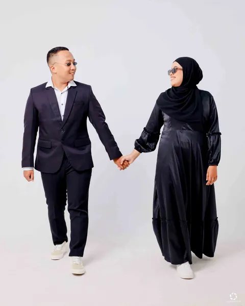Foto sampul undangan Fitri & Budi