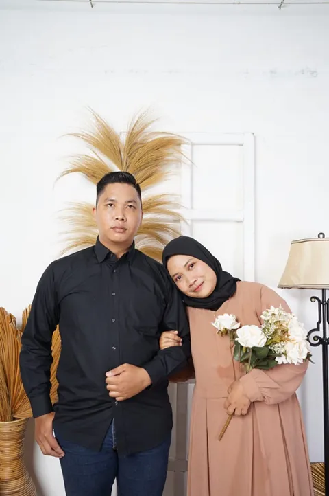 Foto sampul undangan Emma & Lihin