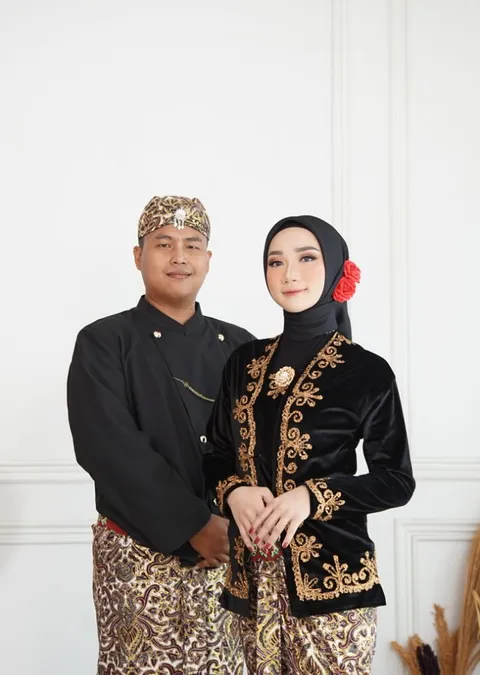 Foto sampul undangan Yoga & Ninda