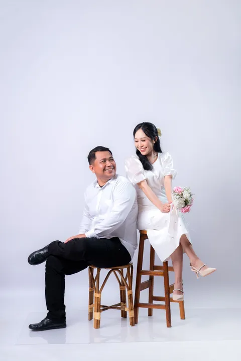 Foto sampul undangan Embun & Rian