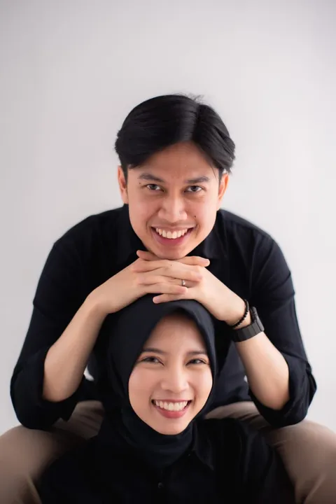 Foto sampul undangan Oyong & Acik