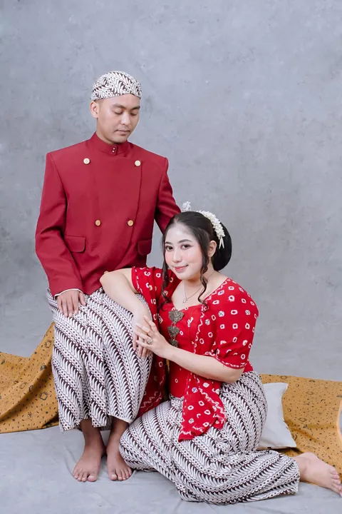 Foto sampul undangan Lutfi & Mirta