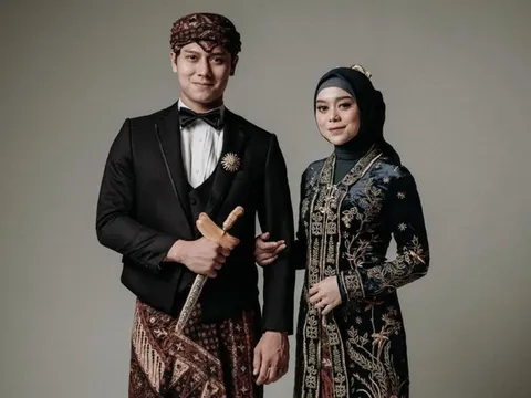 Foto sampul undangan Amina & Tommy