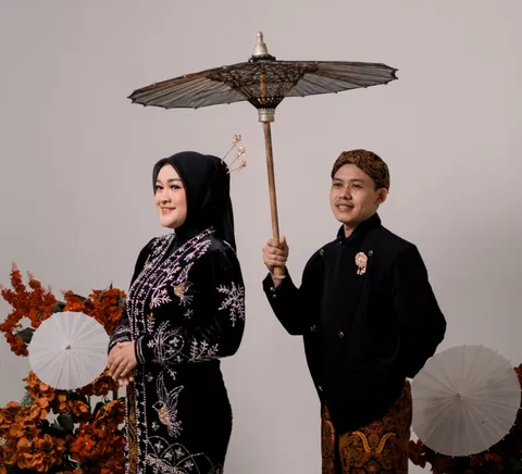 Foto sampul undangan Dian & Adi