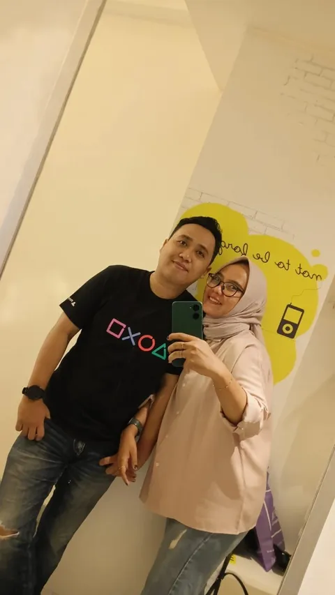 Foto sampul undangan Oju & Kiky